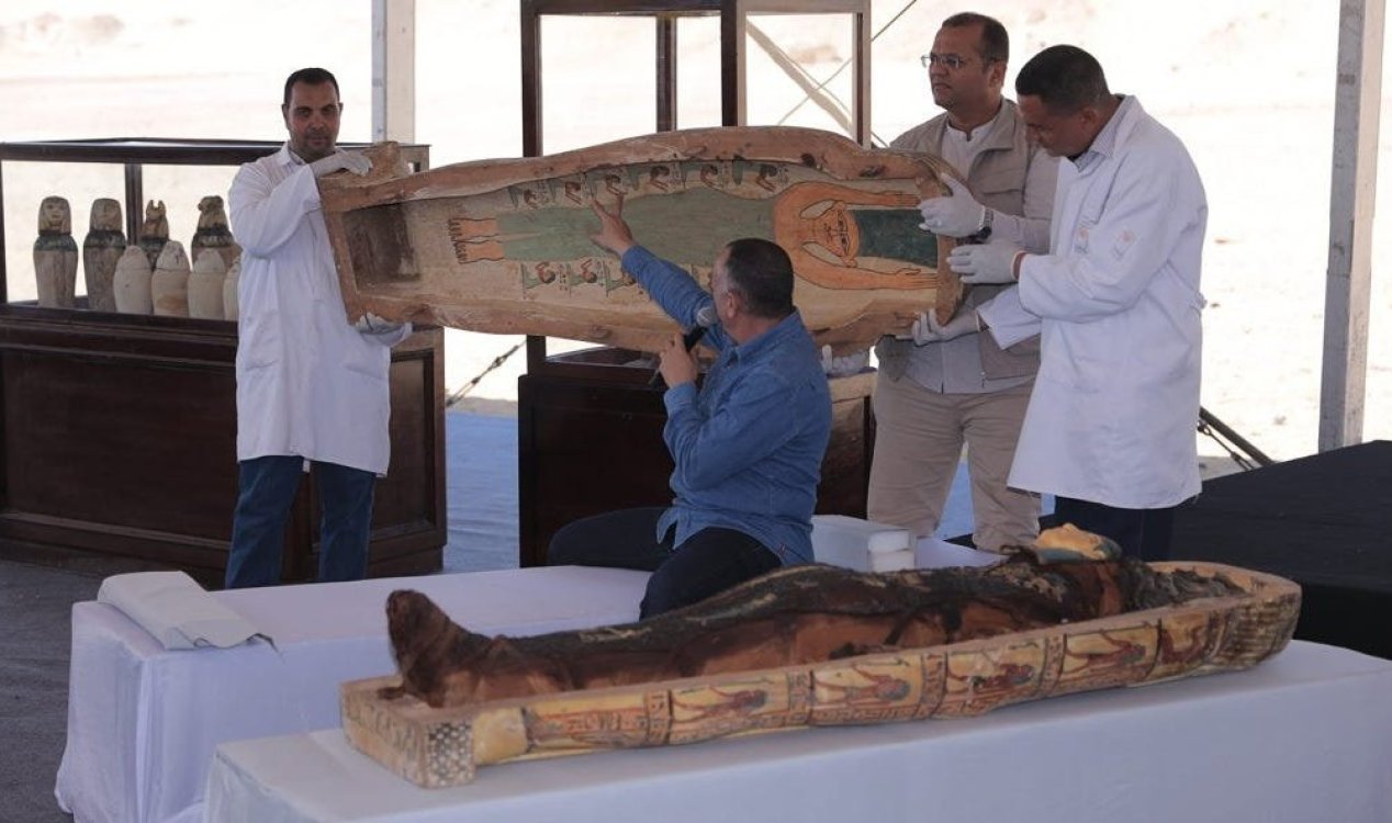Mummy and sarcophagus found at Tuna al-Gebel, Egypt.